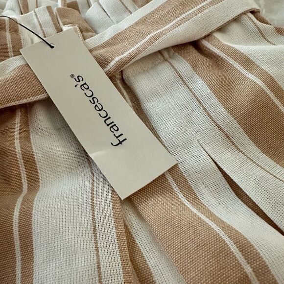 Francesca striped Alya shorts with tie waist. - Picture 2 of 7